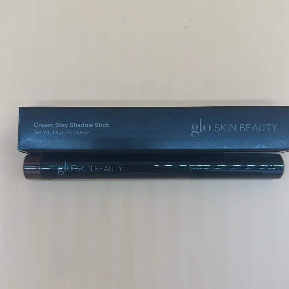 Glo Skin Beauty Cream Stay Shadow Stick Bonbon: Deep Matte Brown